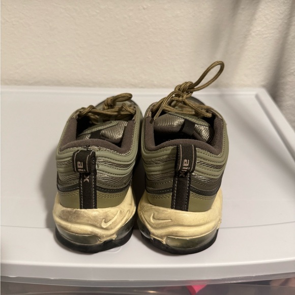 Forest green Nike Air Max’s - Picture 4 of 4